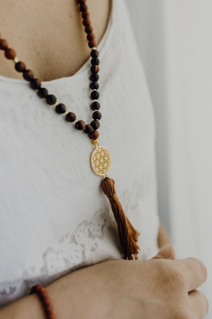 Kette für den Generator mit rotem Jaspis.