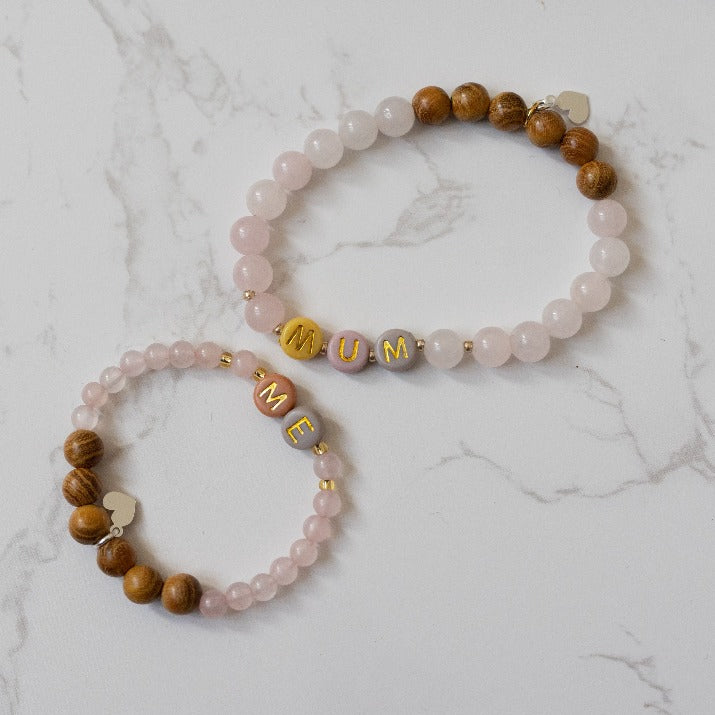 Armband aus Rosenquarz für Mutter und Kind.