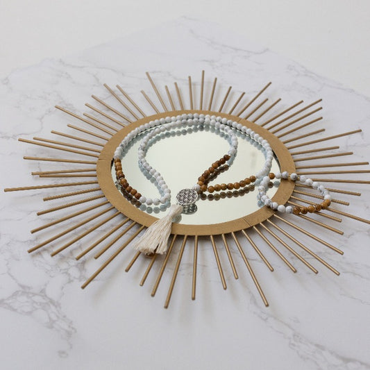 Human Design Kette und Armband mit Howlith-Perlen.